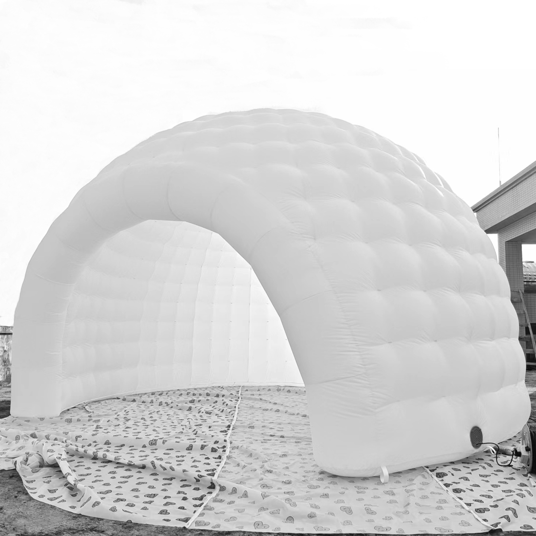 แบบพกพา LED Inflatable Igloo เ - Vs Smartwatch บทวิจารณ์และราคา